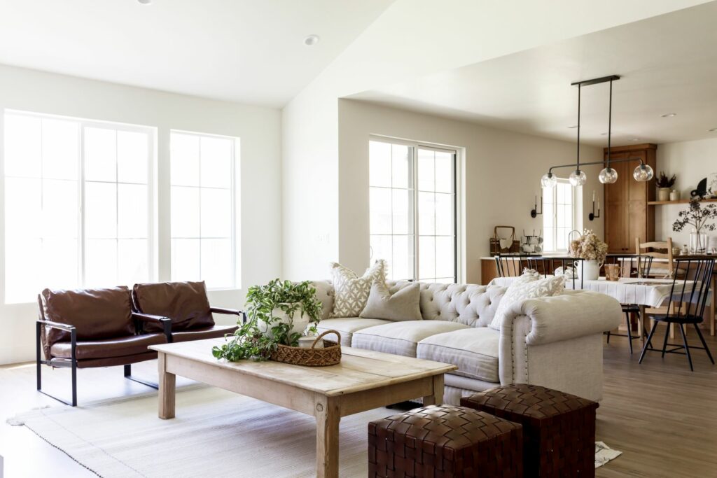 designers favorite white paint colors living room